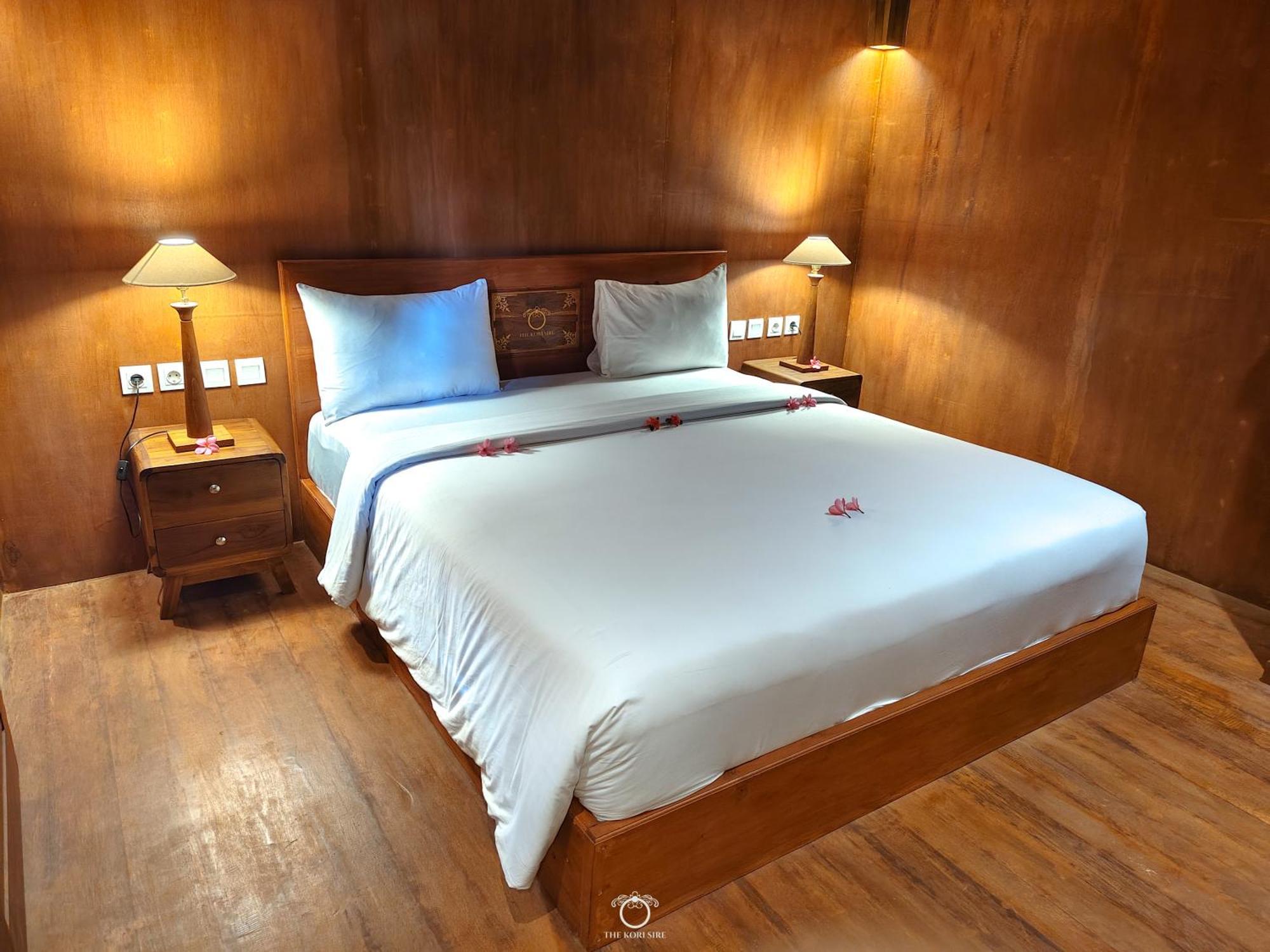The Kori Sire Hotel Tanjung  Buitenkant foto